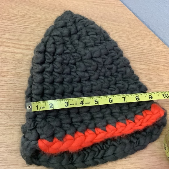 Mischa Lampert “Wool Hat” - Picture 9 of 9